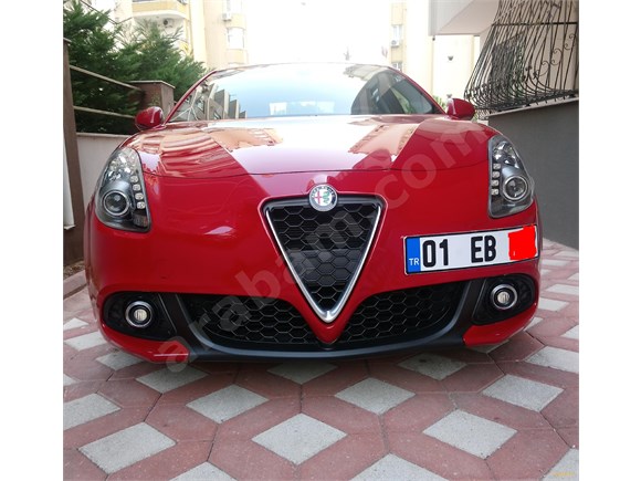 Sahibinden Alfa Romeo Giulietta 1 6 Jtd Progression 2018 Model Adana 5 000 Km Kirmizi 15686075 Arabam Com