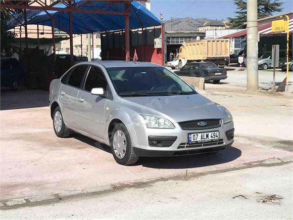 Galeriden Ford Focus 1 6 Tdci Trend 2006 Model Burdur 302 500 Km Gri Gumus 15686207 Arabam Com