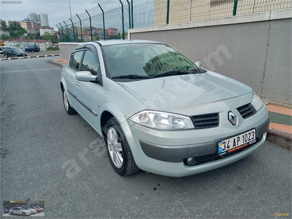 Galeriden Renault Megane 1 6 Dynamique 2005 Model Istanbul 150 000 Km Gri 15686905 Arabam Com