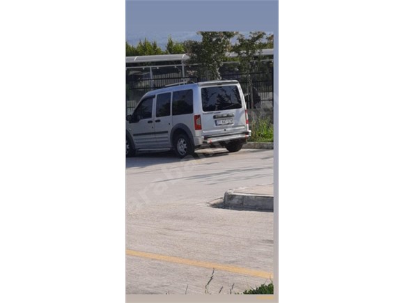 Sahibinden Ford Tourneo Connect 1 8 Tdci Deluxe 2011 Model Bursa 166 000 Km Gri Metalik 15687697 Arabam Com