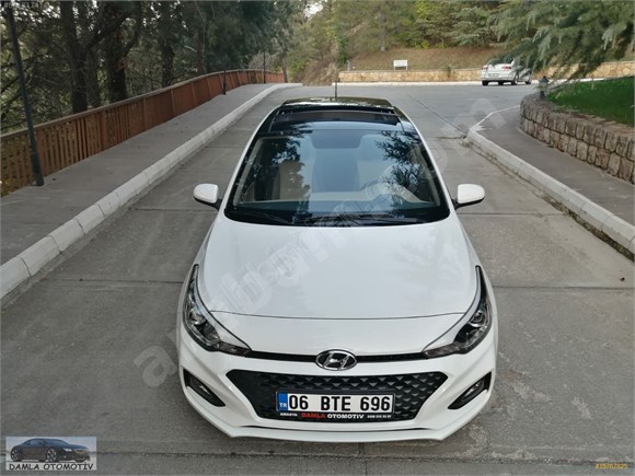 HATASIZ...CAM TAVAN...OTOMATİK..9000KM DE...GARANTİLİ...