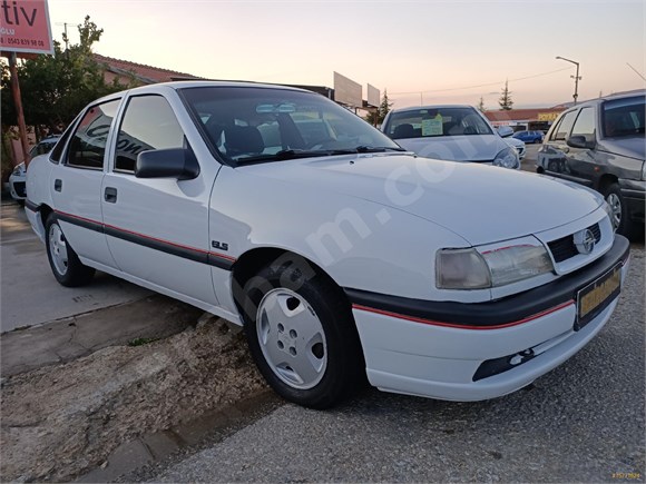 Galeriden Opel Vectra 2.0 GLS 1995 Model Kırşehir