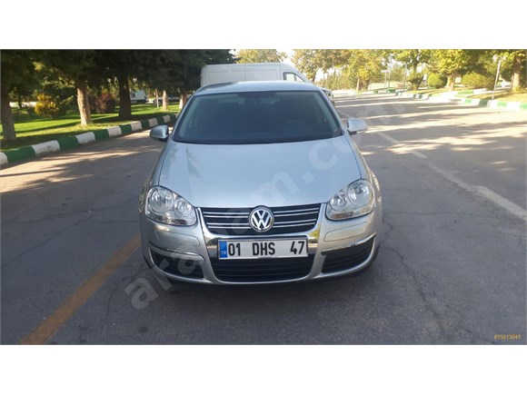 Galeriden Volkswagen Jetta 1.6 TDi Trendline 2011 Model OTOMATIK