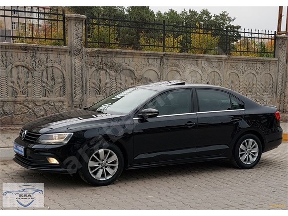 2015 HATASIZ JETTA İLK SAHİBİNDEN CAM TAVAN LI TERTEMİZ