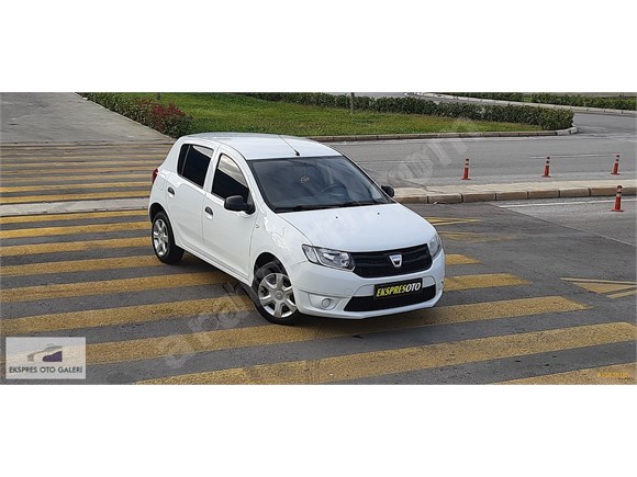 EKSPRES OTO GALERİDEN DACİA SANDERO 1.5 DCİ AMBİANCE