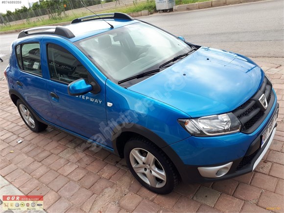 2015 MODEL SANDERO STEPWAY