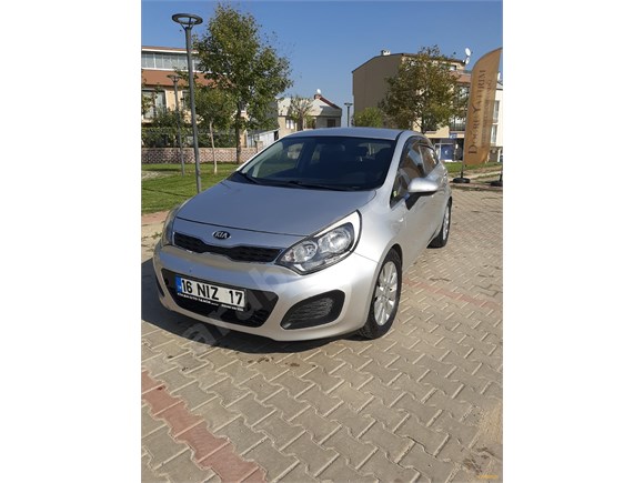 Kia Rio 1 4 Crdi Concept Sahibinden 2017 Model Kia Rio 1 4 Crdi Concept Paket 19 654 Km At Sahibinden Com 870086929