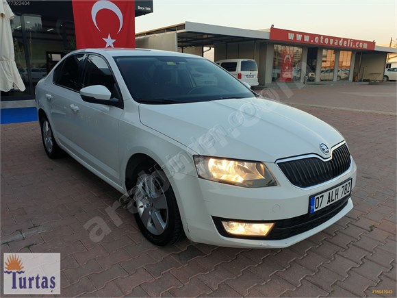 Galeriden Skoda Octavia 1 6 Tdi Optimal 2015 Model Antalya 168 000 Km Beyaz 15941943 Arabam Com