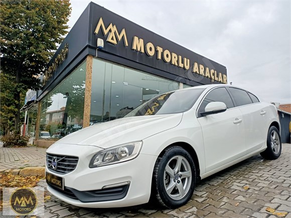 Galeriden Volvo S60 1 6 D Premium 2015 Model Istanbul 99 000 Km Beyaz 15942194 Arabam Com