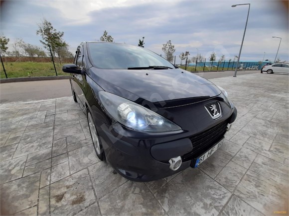Sahibinden Peugeot 307 1 4 Comfort 2006 Model Samsun 264 000 Km Siyah 15942300 Arabam Com