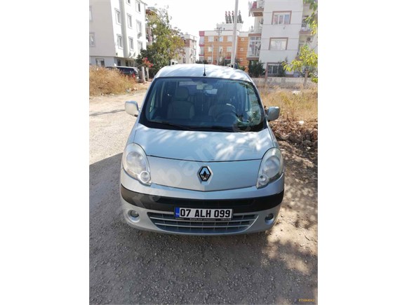 Sahibinden Renault Kangoo Multix 1 5 Dci Expression 2011 Model Antalya 182 000 Km Gri Gumus 15944842 Arabam Com