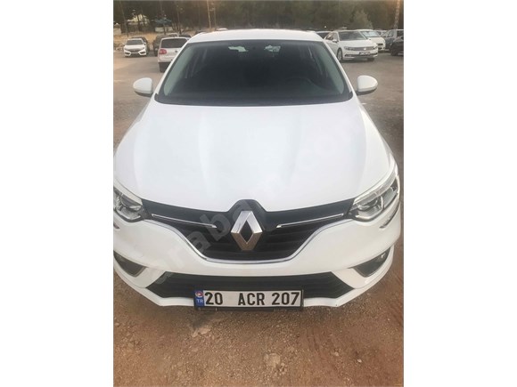 Sahibinden Renault Megane 1 5 Dci Joy 2017 Model Mardin 107 000 Km Beyaz 15948424 Arabam Com