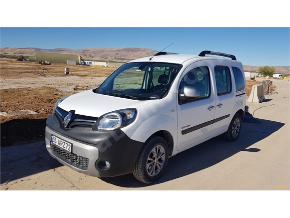 Sahibinden Renault Kangoo Multix 1 5 Dci Extreme 2016 Model Samsun 62 000 Km 15948440 Arabam Com