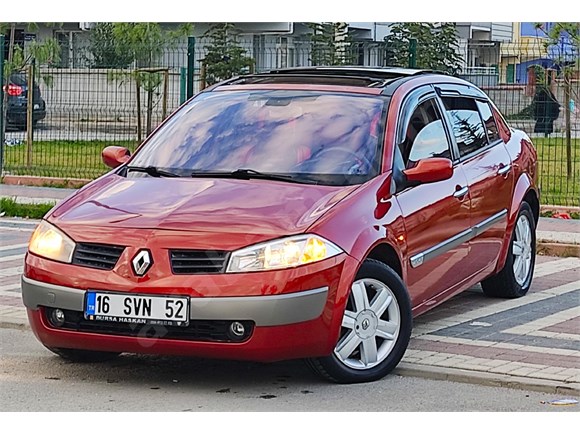 Galeriden Renault Megane 2 0 Dynamique 2004 Model Bursa 220 000 Km Kirmizi 15949258 Arabam Com