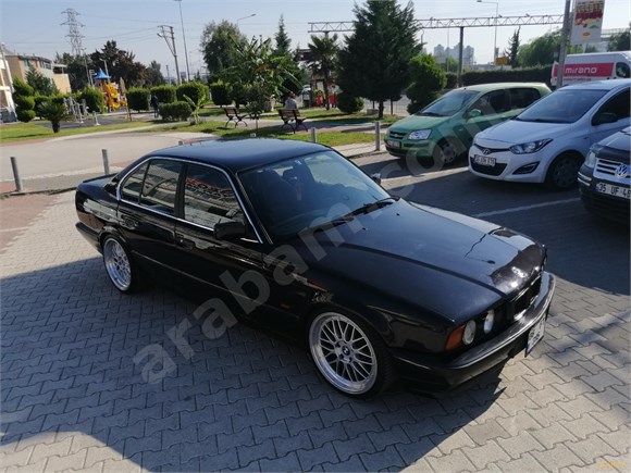 Sahibinden Bmw 5 Serisi 520i Standart 1994 Model Izmir 267 000 Km Siyah 15949745 Arabam Com