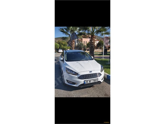 Sahibinden Ford Focus 1 5 Tdci Titanium 2016 Model Izmir 32 000 Km Beyaz 15949879 Arabam Com