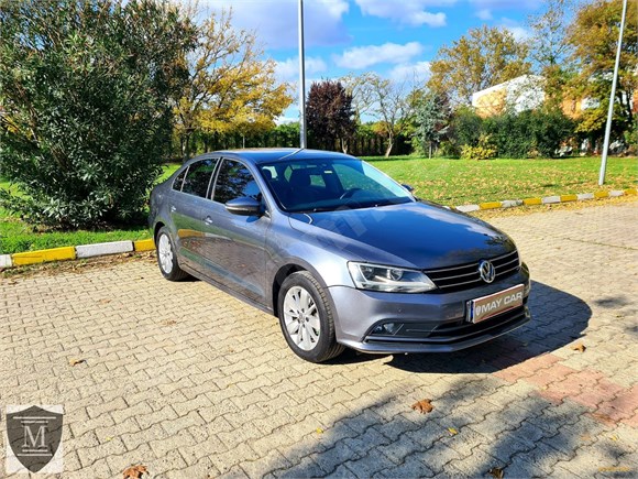 MAYCARDAN 2017 ÇIKIŞLI 2015 MODEL JETTA 1.6 TDİ DSG 77 bin Km