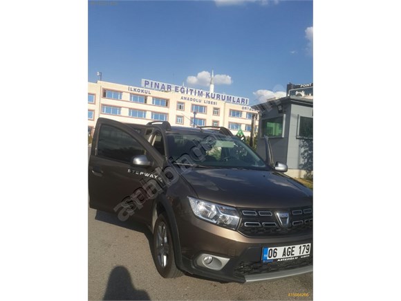Yeni kasa yeni model Dacia Stepway