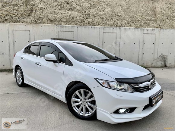 ÇARBOĞADAN 2013 HONDA CIVIC ECO ELEGANGE MAKYAJLI AİLE ARACI