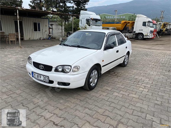 1999 MODEL TOYOTA COROLLA TEMİZ SERHAT OTO GALERİDEN