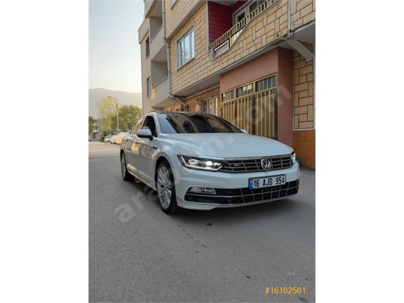sahibinden volkswagen passat 1 6 tdi bluemotion r line 2017 model bursa 42 000 km beyaz 16162561 arabam com
