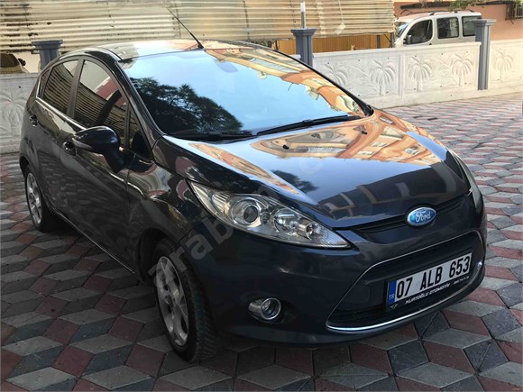 DEĞİŞENSİZ BAKIMLI MASRAFSIZ FUL+FUL FORD FİESTA 1.4TDCİ