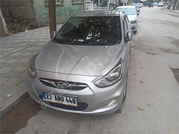 Sahibinden Hyundai Accent Blue 1.6 CRDI Mode Plus 2013 Model