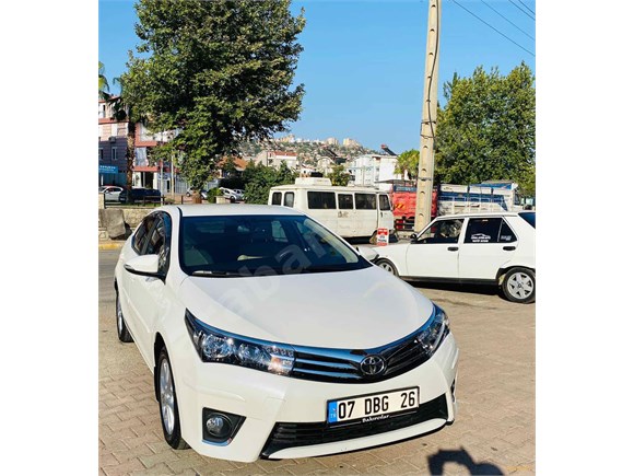 Sahibinden Toyota Corolla 1 6 Advance 2015 Model Antalya 37 000 Km Beyaz 16178735 Arabam Com