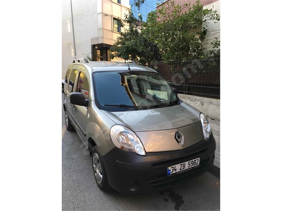 Sahibinden Renault Kangoo Multix 1 5 Dci Authentique 2008 Model Istanbul 250 000 Km Gri 16179854 Arabam Com