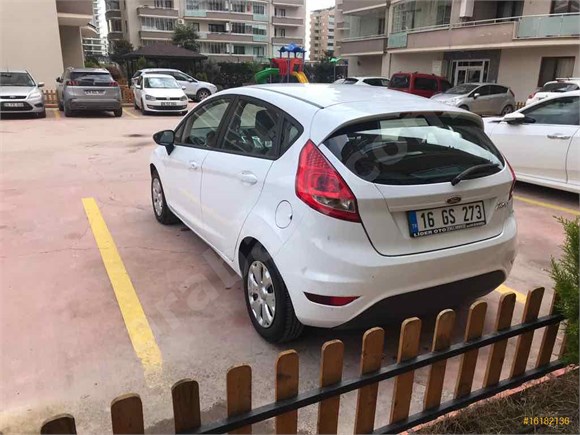 Sahibinden Ford Fiesta 1 4 Trend 2012 Model Bursa 136 000 Km 16182136 Arabam Com