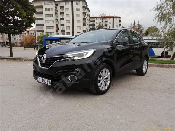 Galeriden Renault Kadjar 1 2 Tce Touch 2015 Model Izmir 80 500 Km Siyah 16184387 Arabam Com