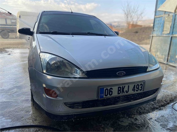 (DOSTA GİDER ORJİNAL) Sahibinden Ford Focus 1.6 Ambiente 2002 Model