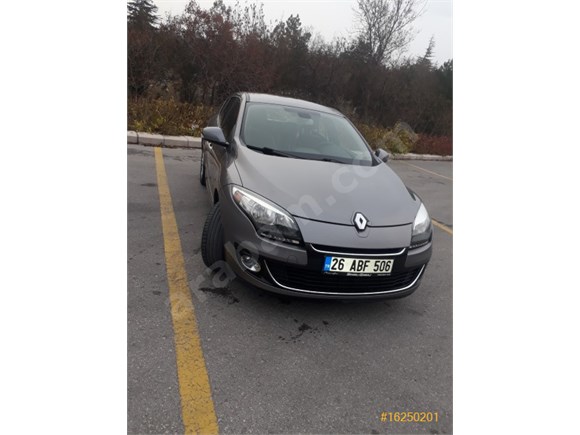 Sahibinden Renault Megane 1.6 Icon 2012 Model