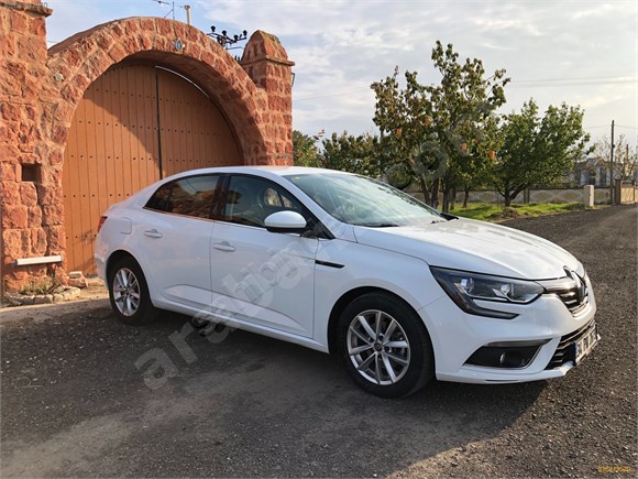 Çaykara Taşıtdan Renault Megane 1.5dCi Touch Hatasız Boyasız