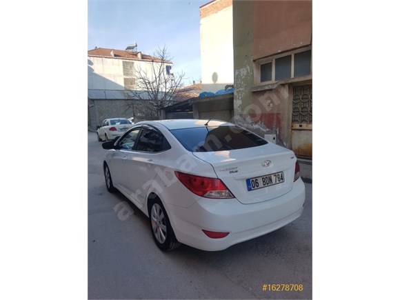 Sahibinden Hyundai Accent Blue 1.6 CRDI Mode Plus 2014 Model