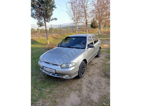 Hyundai Accent 1.3 LS 1998 Model