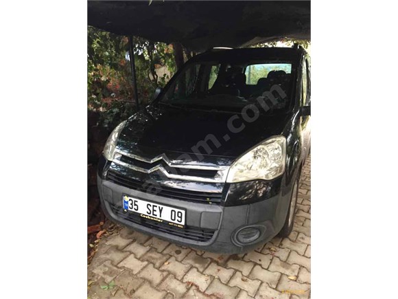 Sahibinden Citroen Berlingo 1 6 Hdi Combi Sx 2010 Model Izmir 81 000 Km Siyah 16314325 Arabam Com