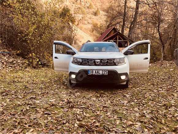 Sahibinden Dacia Duster 1 0 Tce Comfort 2020 Model Artvin 8 500 Km 16320055 Arabam Com