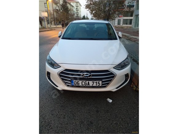 Sahibinden Hyundai Elantra 1.6 CRDi Style Plus 2017 Model