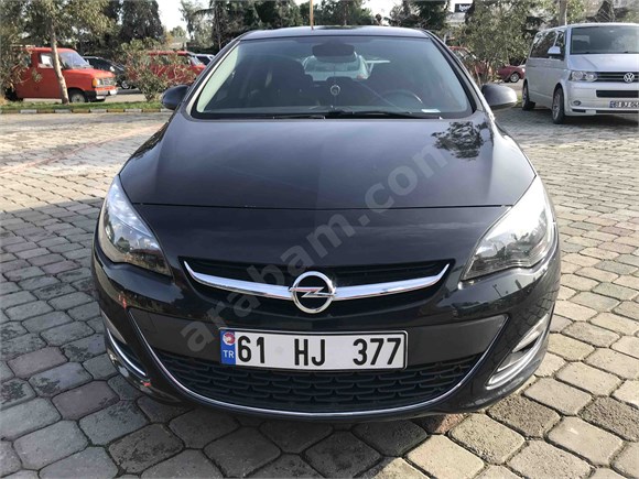 Opel Astra 1.6 CDTI Sport 2015 Model 136 HP