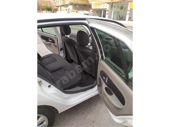 Galeriden Renault Symbol 1.5 dCi Expression 2011 Model Gaziantep