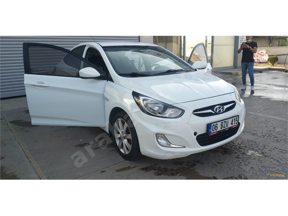 Sahibinden Hyundai Accent Blue 1.4 CVVT Mode Plus 2012 Model