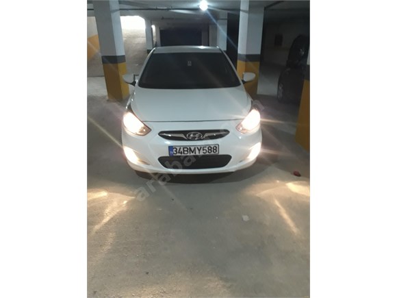 Sahibinden Hyundai Accent Blue 1.6 CRDI Mode Plus 2013 Model