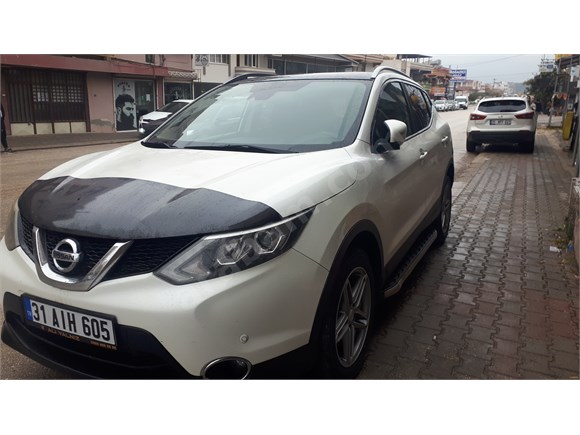 sahibinden nissan qashqai 1 5 dci platinum 2014 model hatay 146 000 km 16386591 arabam com