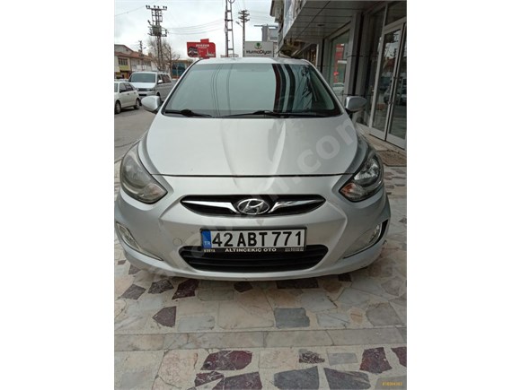 TEMİZ Sahibinden Hyundai Accent Blue 1.6 CRDI Mode 2012 Model