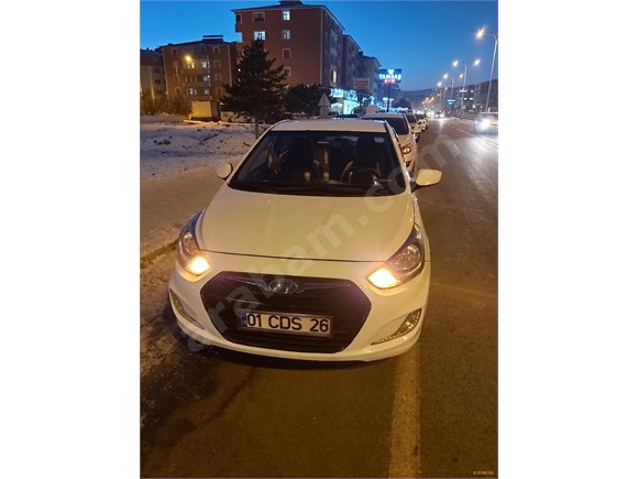 cok acil satılık 6 ileri Accent Blue 1.6 CRDI Biz 2012 Model