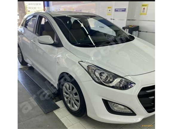 Sahibinden Hyundai i30 1.6 CRDi Blue Drive 2015 Model