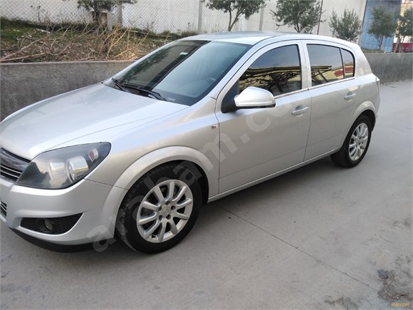 Galeriden Opel Astra 1.6 Essentia Konfor 2013 Model Kahramanmaraş