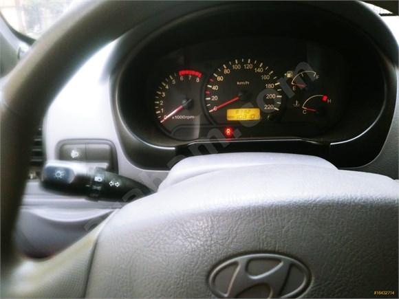 Sahibinden Hyundai Accent 1.3 Admire 2005 Model