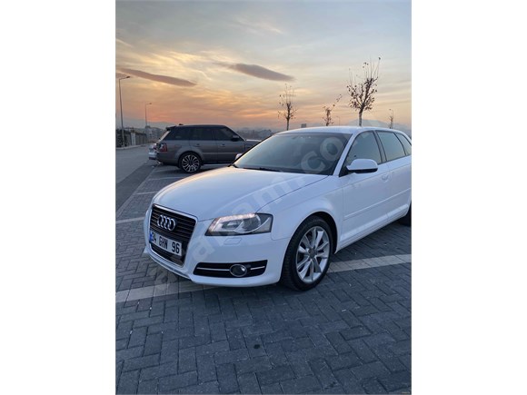 SAHİBİNDEN HATASIZ AUDİ A3 1.4 TFSI 125HP STRONİC AMBİTİON PAKET!